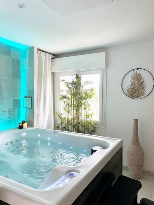 Dans Ma Bulle… Univers Spa Germigny-des-Prés Esterno foto